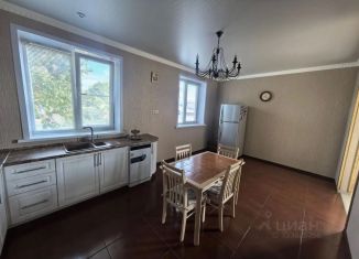 Продается коттедж, 241 м2, Астраханская область, улица Бабаевского, 34