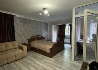 Продам квартиру студию, 33 м2, Нальчик, улица Хмельницкого, район Богданка