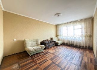 Сдается 4-комнатная квартира, 86.5 м2, Нальчик, улица Хмельницкого, район Аэропорт