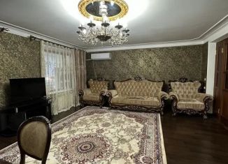 Сдача в аренду 3-ком. квартиры, 88 м2, Дагестан, улица М. Далгата, 6А