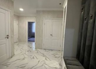 Сдам 3-ком. квартиру, 80 м2, Дагестан, переулок Карла Маркса, 98к2