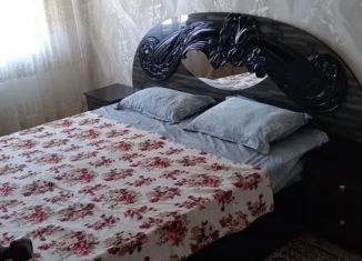 Сдается в аренду 2-комнатная квартира, 44 м2, Дагестан, посёлок городского типа Дубки, 2