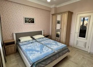 Аренда 2-ком. квартиры, 70 м2, Дагестан, Фабричная улица, 25А