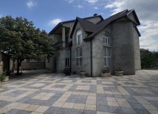 Дом на продажу, 300 м2, Махачкала, Кировский внутригородской район, 2-я Локомотивная улица, 8