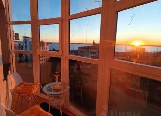 Сдается в аренду трехкомнатная квартира, 100 м2, Ленинградская область, улица Данилова, 7