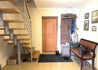 Продается пятикомнатная квартира, 119 м2, Ленинградская область, бульвар Авиаторов, 3