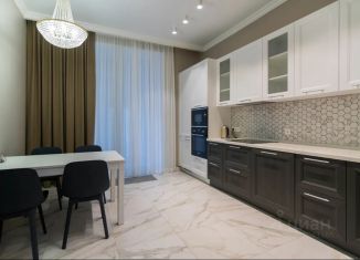 Сдам 2-комнатную квартиру, 70 м2, Москва, бульвар Братьев Весниных, 2, станция Автозаводская