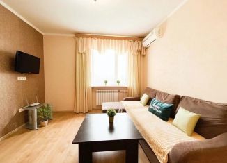 Сдам 1-комнатную квартиру, 45 м2, Ростовская область, улица Менделеева, 53