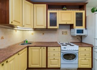 Сдача в аренду 1-ком. квартиры, 40 м2, Москва, проезд Одоевского, 7к5, метро Тёплый Стан