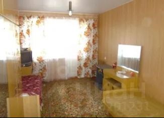 Сдаю в аренду 2-комнатную квартиру, 62 м2, Ейск, улица Энгельса, 4А