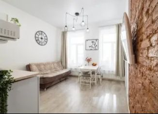 Сдам 3-ком. квартиру, 45 м2, Санкт-Петербург, улица Глинки, 3-5-7, муниципальный округ Адмиралтейский