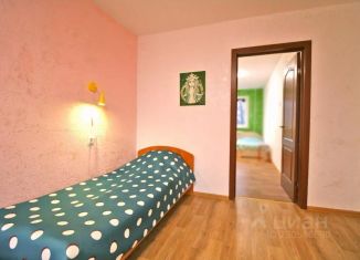 Сдача в аренду 2-ком. квартиры, 45 м2, Ленинградская область, проспект Героев, 4