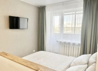 Сдам в аренду 2-комнатную квартиру, 45 м2, Казань, улица Коротченко, 2, Вахитовский район