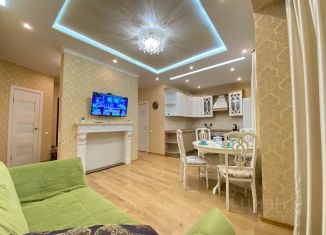 Сдается двухкомнатная квартира, 61 м2, Москва, улица Саморы Машела, 2А