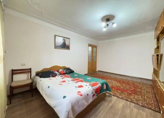 Продается 2-ком. квартира, 52 м2, Кабардино-Балкария, улица Шаковых