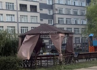 Продаю 1-комнатную квартиру, 40 м2, Дагестан, Молодёжная улица, 2к4