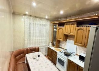 Продажа 4-комнатной квартиры, 90 м2, Астрахань, улица Бабаевского, 39к2, Ленинский район