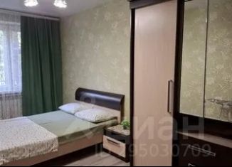 Сдается в аренду 2-ком. квартира, 62 м2, Волгоград, улица 39-й Гвардейской, 29А