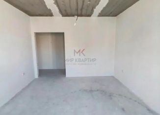 Продается 1-комнатная квартира, 36 м2, Абакан, улица Авиаторов, 1Е