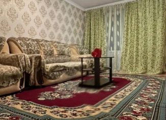 Аренда 2-ком. квартиры, 46 м2, Дагестан, проспект Агасиева, 19