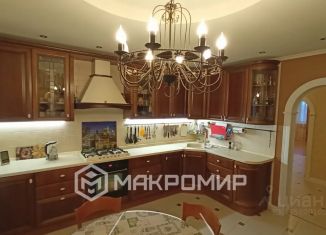 Трехкомнатная квартира на продажу, 103 м2, Орёл, улица Гайдара, 48
