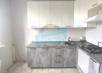Трехкомнатная квартира на продажу, 63.6 м2, Орловская область, улица Кузьмина, 8