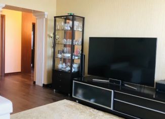 Продажа 2-ком. квартиры, 61.7 м2, Орёл, Планерная улица, 31к2