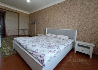 Сдаю в аренду 1-комнатную квартиру, 70 м2, Дагестан, улица Х. Тагиева, 35И