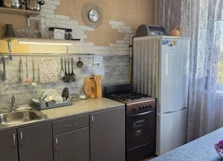 Продам 2-комнатную квартиру, 51.7 м2, Липецк, улица Катукова, 4