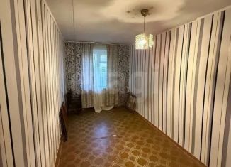 Продажа двухкомнатной квартиры, 43.9 м2, Курск, улица Карла Маркса, 66к9