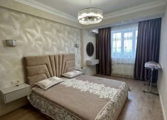 Сдаю 1-ком. квартиру, 45 м2, Дагестан, улица Гейдара Алиева, 11Б