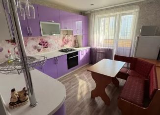 Сдаю 1-комнатную квартиру, 38 м2, Йошкар-Ола, улица Петрова, 28А