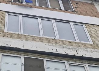 Продажа четырехкомнатной квартиры, 73.9 м2, Дагестан, улица Гамзата Цадаса, 67