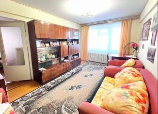 Продам трехкомнатную квартиру, 50 м2, Вологодская область, улица Карла Маркса, 3