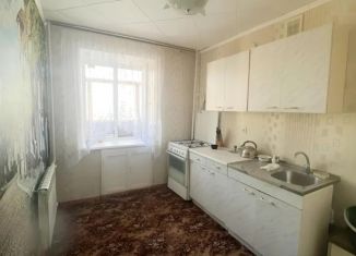 Продается 3-ком. квартира, 58.3 м2, Бугуруслан, 3-й микрорайон, 5