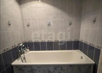 Продажа 2-комнатной квартиры, 50.5 м2, Оренбургская область, улица Беляева, 1