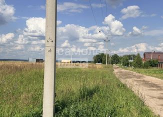 Участок на продажу, 10 сот., деревня Ошурга, Светлая улица