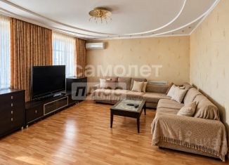 Продажа 2-ком. квартиры, 80 м2, Йошкар-Ола, улица Кирова, 3Б