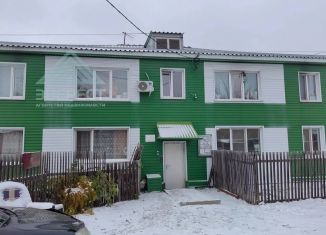 Продаю 2-ком. квартиру, 40.7 м2, Абакан, Совхозная улица, 51