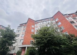 Продам 3-ком. квартиру, 89.1 м2, Курск, улица Карла Маркса, 72к15