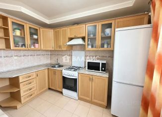 Продажа 2-комнатной квартиры, 48.6 м2, Оренбургская область, проспект Ленина, 93