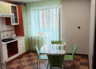 Продам трехкомнатную квартиру, 70 м2, Орёл, улица Родзевича-Белевича, 23