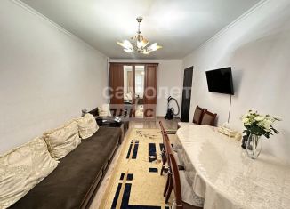Продаю трехкомнатную квартиру, 63 м2, Нальчик, Самотечная улица, 35, район Александровка