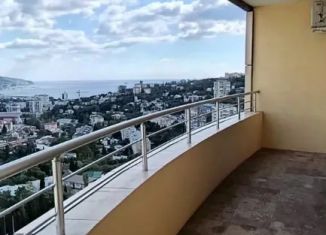 Продаю 2-ком. квартиру, 75 м2, Крым, улица Блюхера, 19