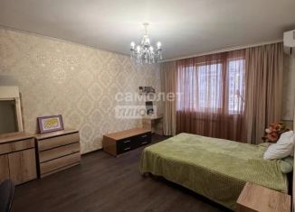 Продажа 1-ком. квартиры, 45 м2, Липецк, улица Тельмана, 92