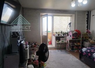 Продажа 2-ком. квартиры, 50.5 м2, Абакан, улица Крылова, 90