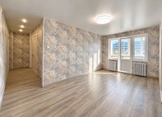 Продажа 3-ком. квартиры, 56.6 м2, Псковская область, Гражданская улица, 7