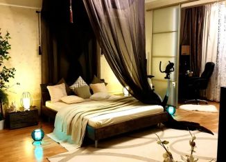 Сдаю в аренду 2-ком. квартиру, 100 м2, Курская область, Школьная улица, 48А