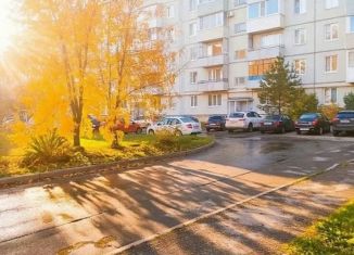 Двухкомнатная квартира на продажу, 50.9 м2, Вологодская область, улица Пугачёва, 85