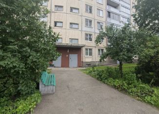 Комната на продажу, 45.5 м2, Санкт-Петербург, Полевая улица, 25
